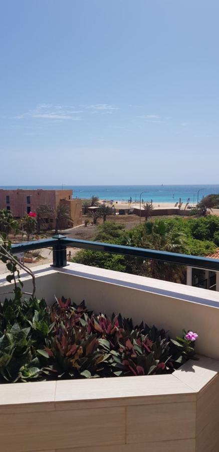 Surf House Cabo Verde Santa Maria Bagian luar foto